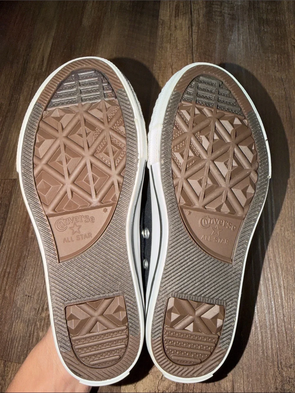 Kids Black Converse Shoreline Shoes size 1 NWOT
